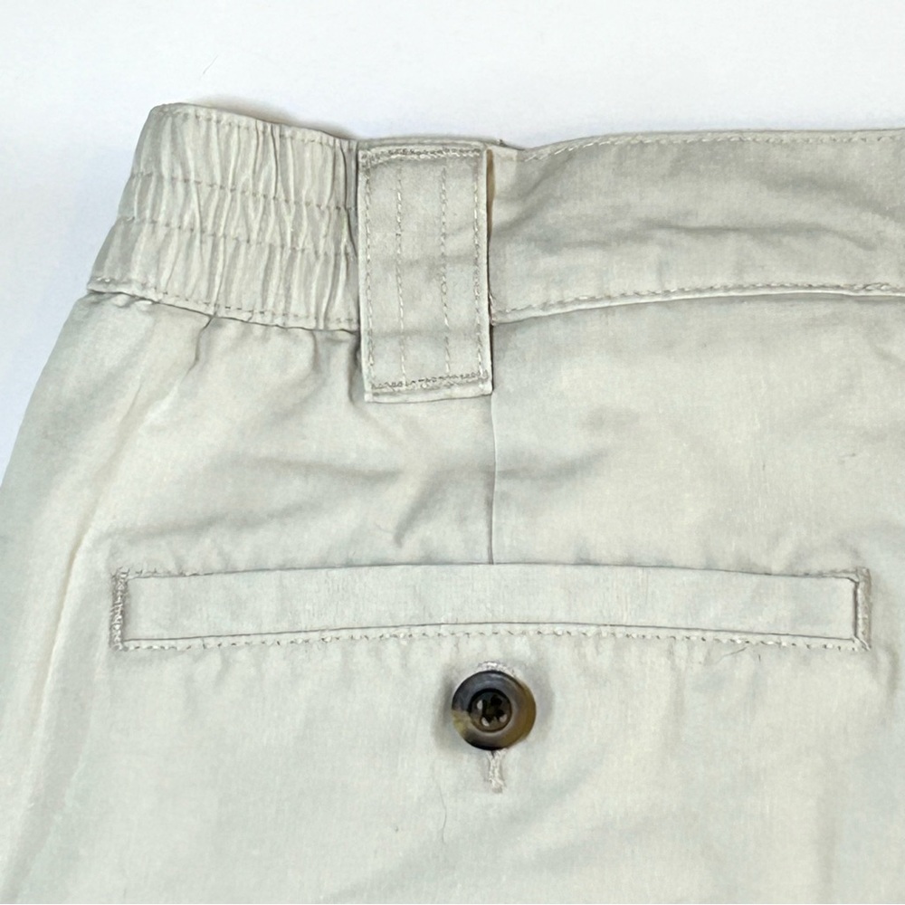 L.L. Bean Tropic-Weight Cargo Shorts in Stone Comfort Waist 9” Men’s Sz 38 - Picture 8 of 14